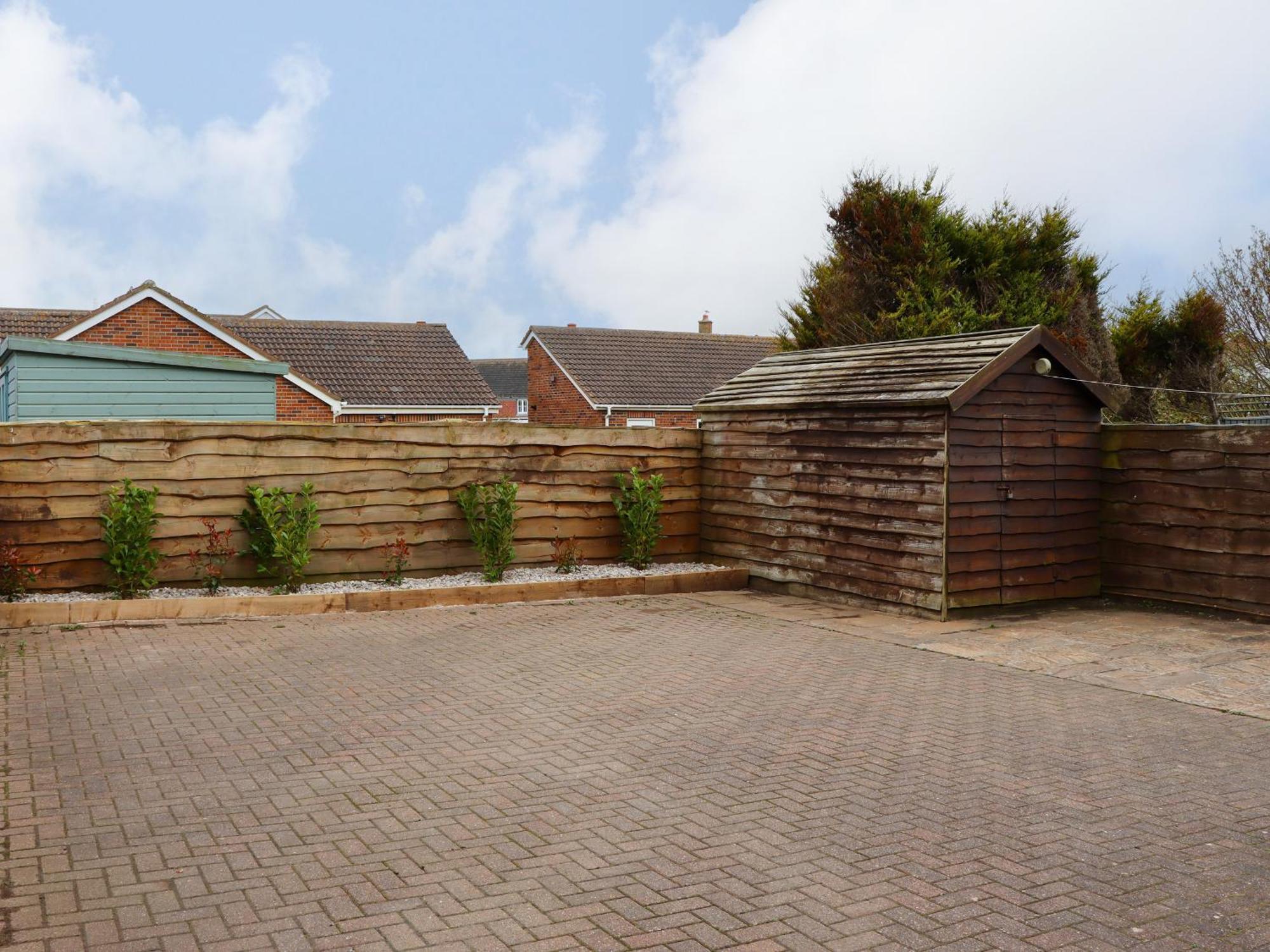 Barnacle Cove Villa Beadnell Exteriör bild